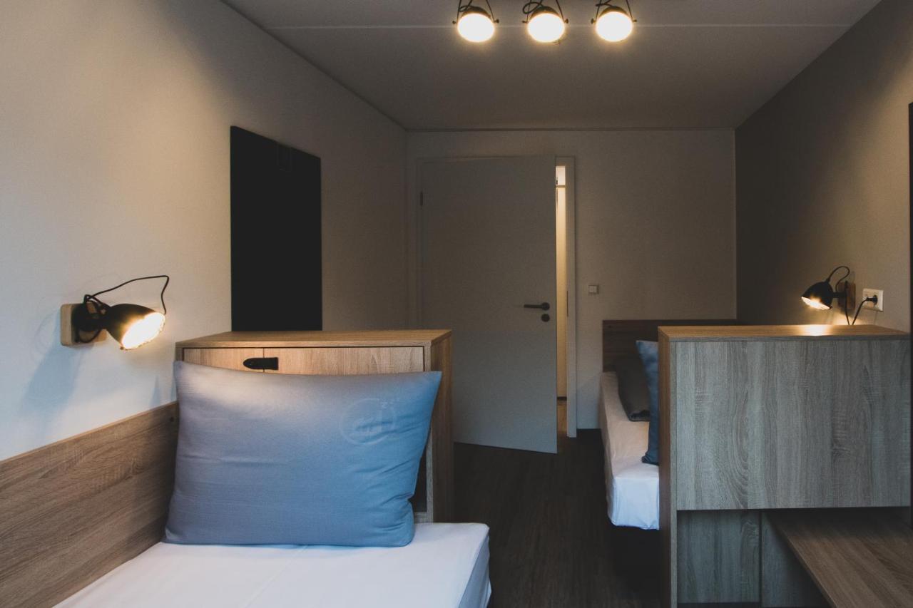 Das Schlafwerk Stuttgart-Nord Volldigitales Hotel-Self-Check In - Keine Rezeption-Lowbudget-Cashless Korntal-Muenchingen Ngoại thất bức ảnh