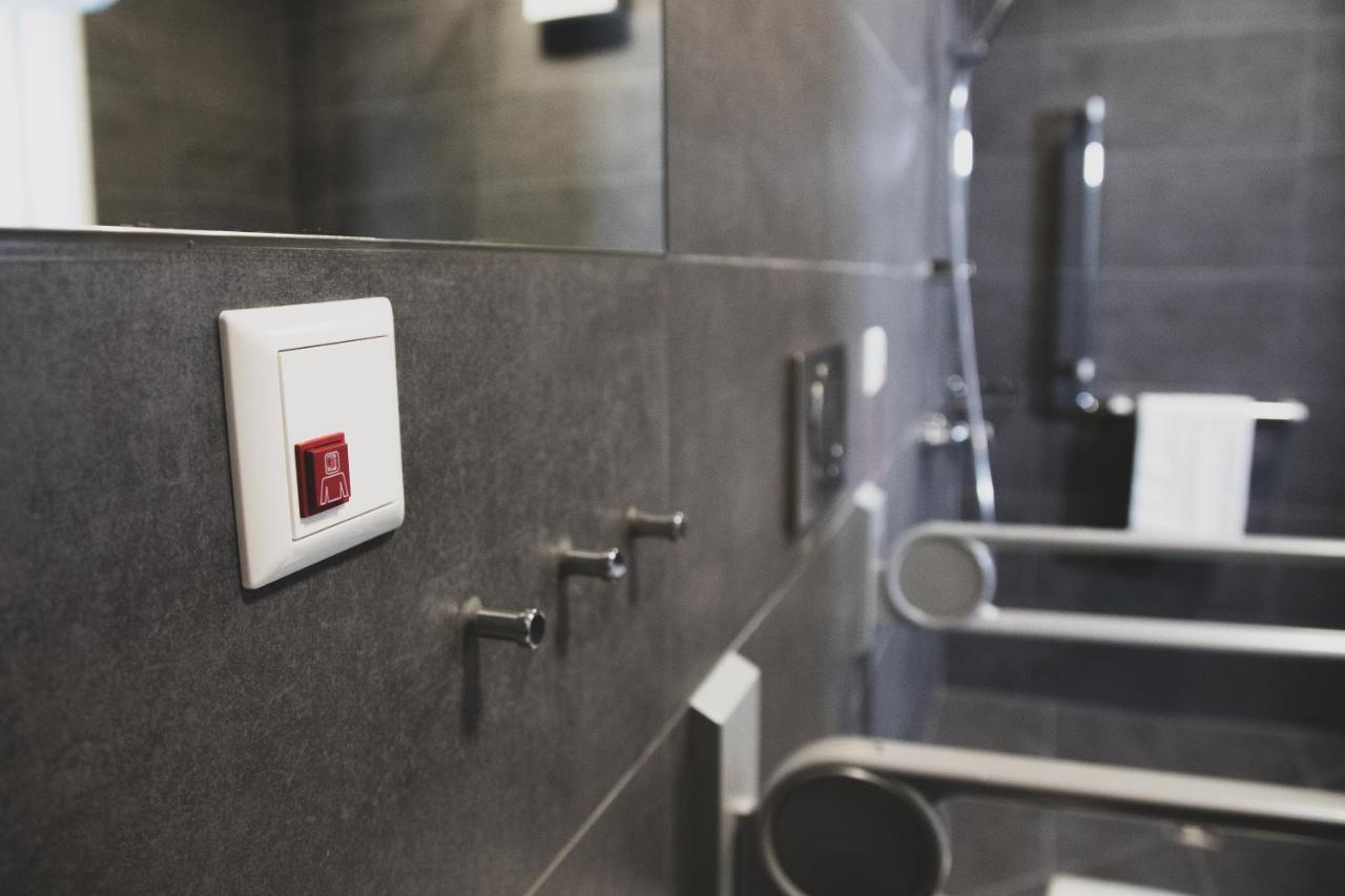 Das Schlafwerk Stuttgart-Nord Volldigitales Hotel-Self-Check In - Keine Rezeption-Lowbudget-Cashless Korntal-Muenchingen Ngoại thất bức ảnh